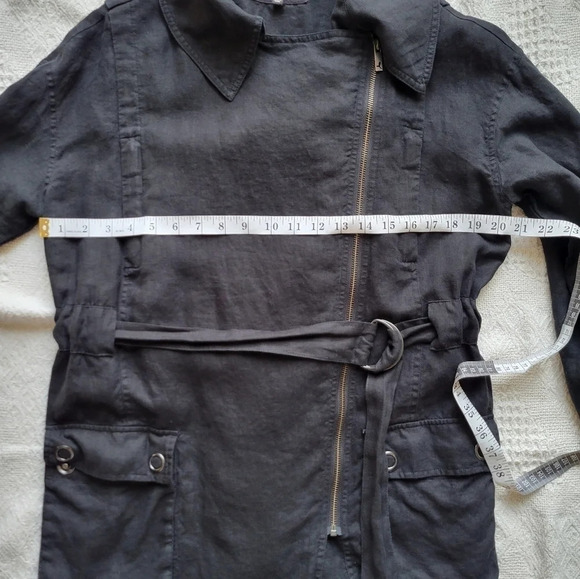 Aritzia Community Lightweight Jacket With Organic Linen - Picture 13 of 16